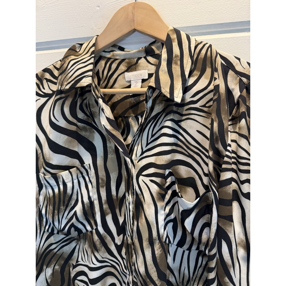 Chico's Womens Blouse Sz 2 US L Animal Print Button-Up Tie-Front Roll Tab Sleeve - Picture 2 of 8